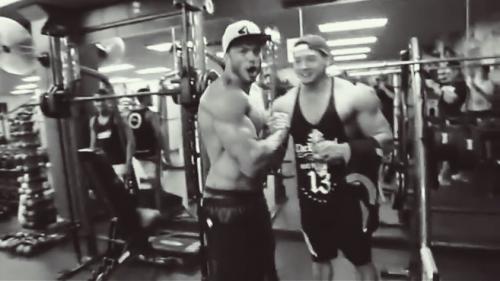 photo 809981445810494