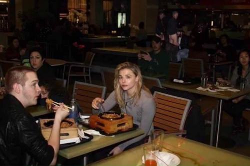 photo 837657146376257